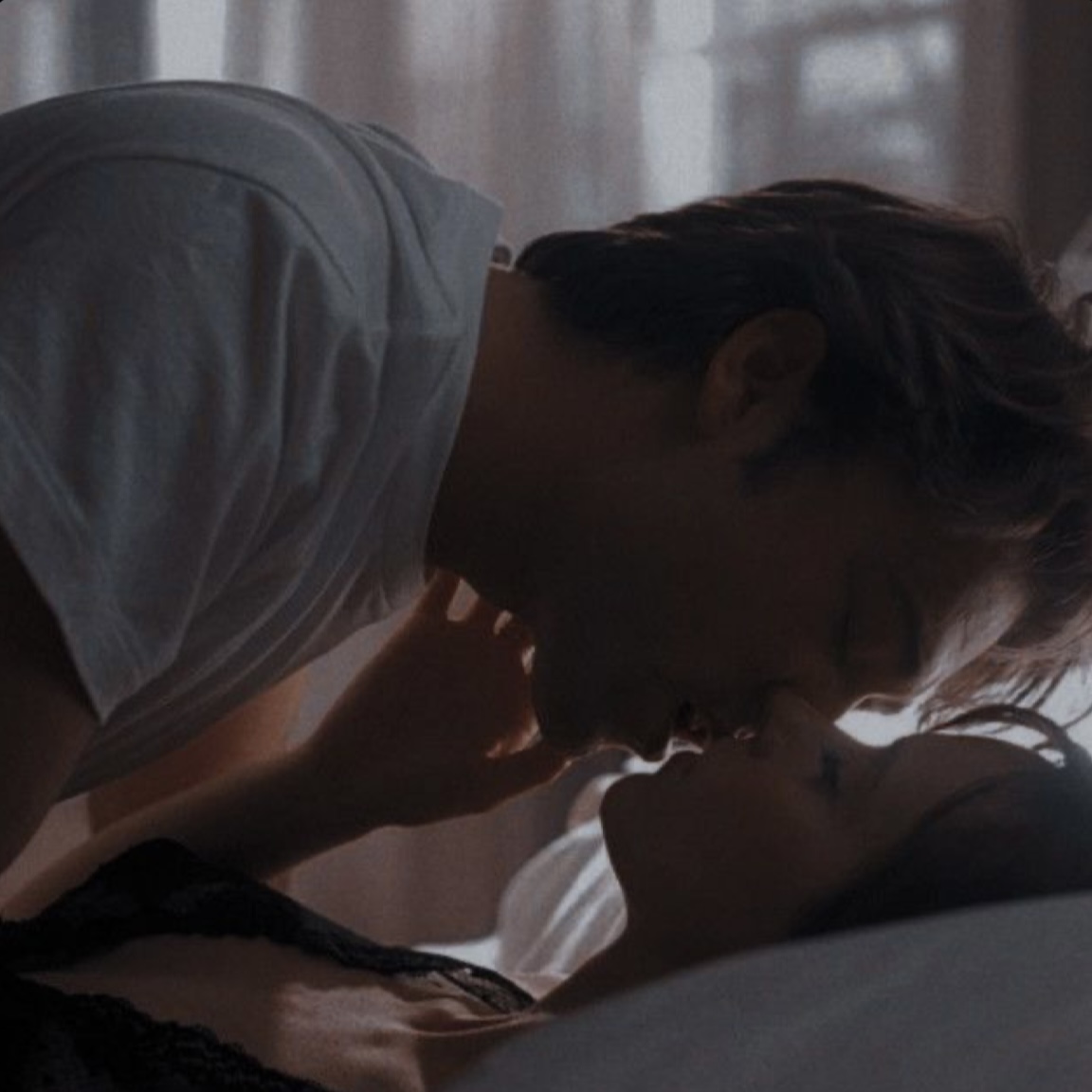 girls with flowers rounded-full